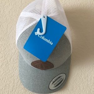 Columbia Mesh Snapback Hat